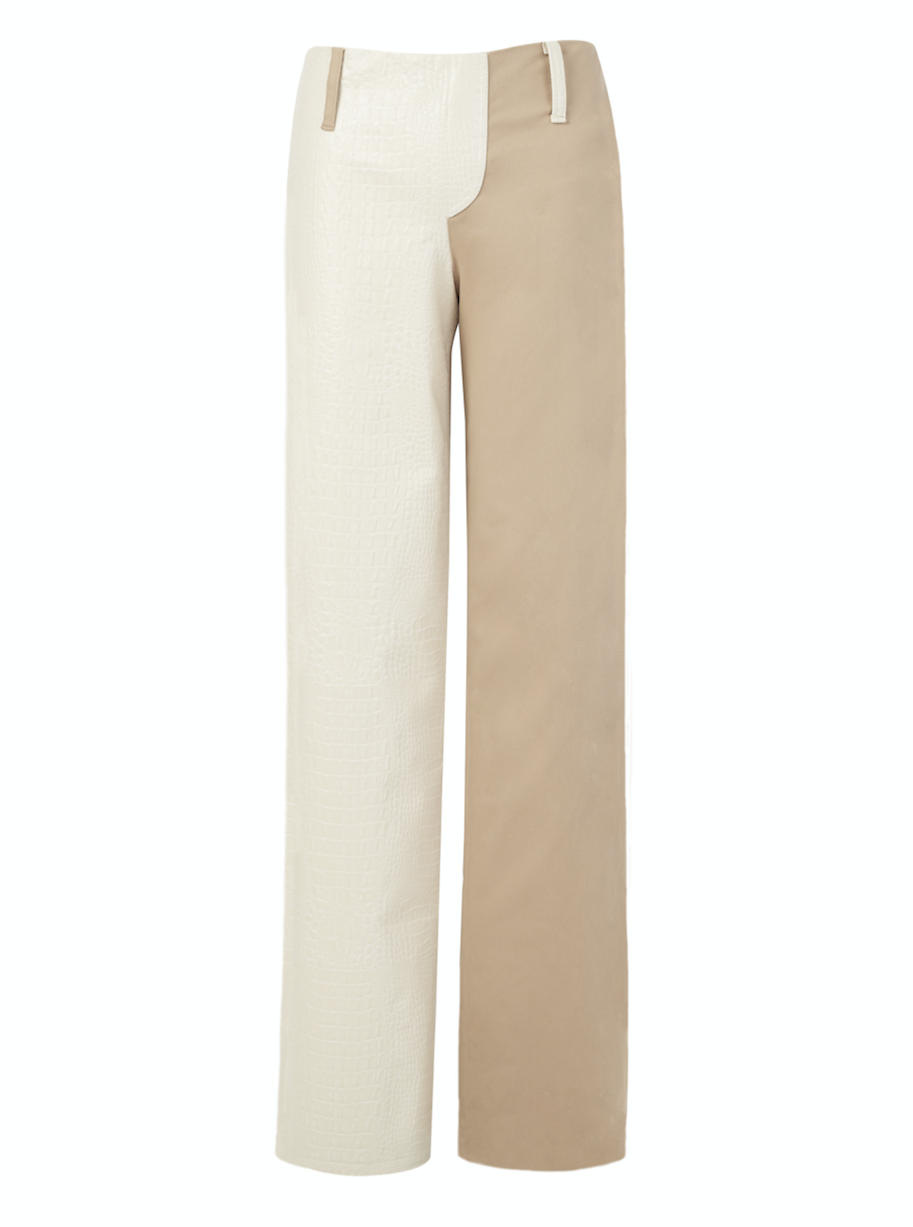Two tone flare pants made with faux croc leather and nude gabardine. It comes with pockets and a side zipper.